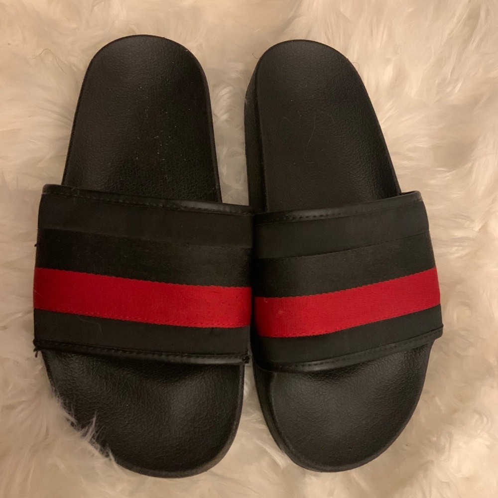 Steven madden Slippers.